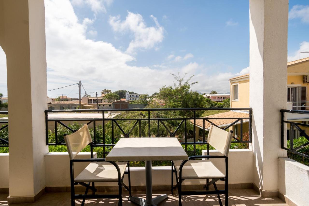 Barax Apartments Άγιος Γεώργιος Εξωτερικό φωτογραφία